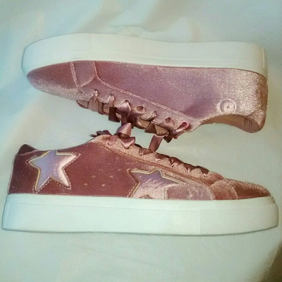 Helium Pink Velvet Laceup Sneakers - Picture 3 of 5